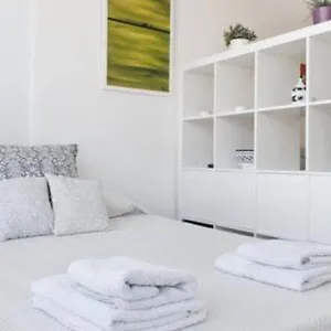 https://your-perfect-stay-in-the-center-of-torremolinos.1costadelsol.com